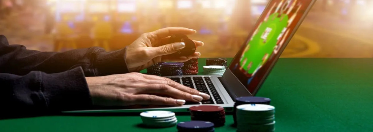 Effective Tips to Improve Your Online Poker Skills